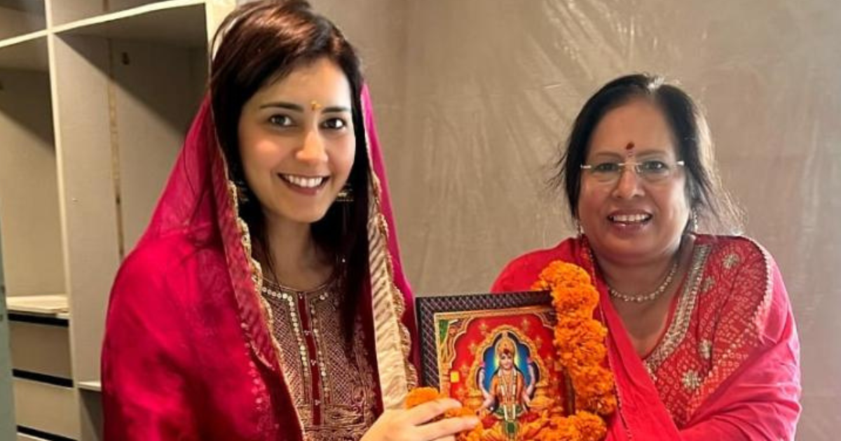 Raashii Khanna Buys A New House In Hyderabad, Here Are The Photos