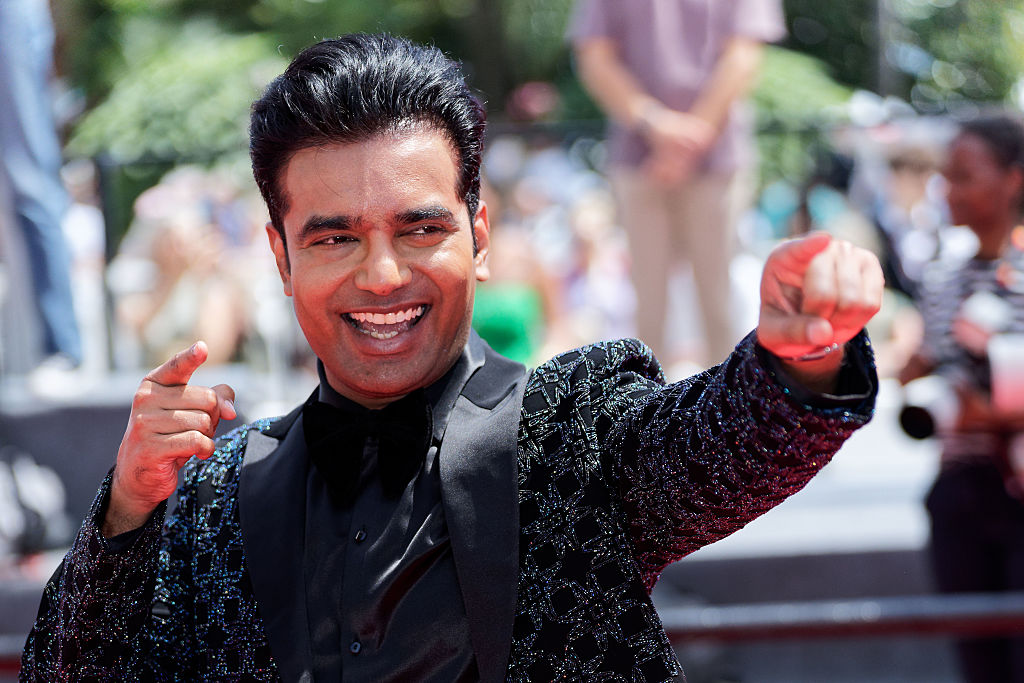 Abhishek Singh&#8217;s Red Carpet Iconic Moment Is the Plot Twist We Never Knew Was Coming!