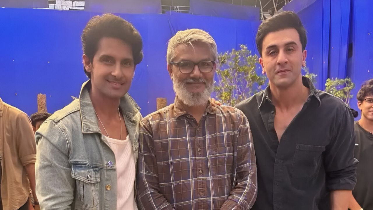 Ranbir Kapoor&#8217;s Shaved Appearance Sweeps the Hearts in New BTS Picture from Ramayana Sets