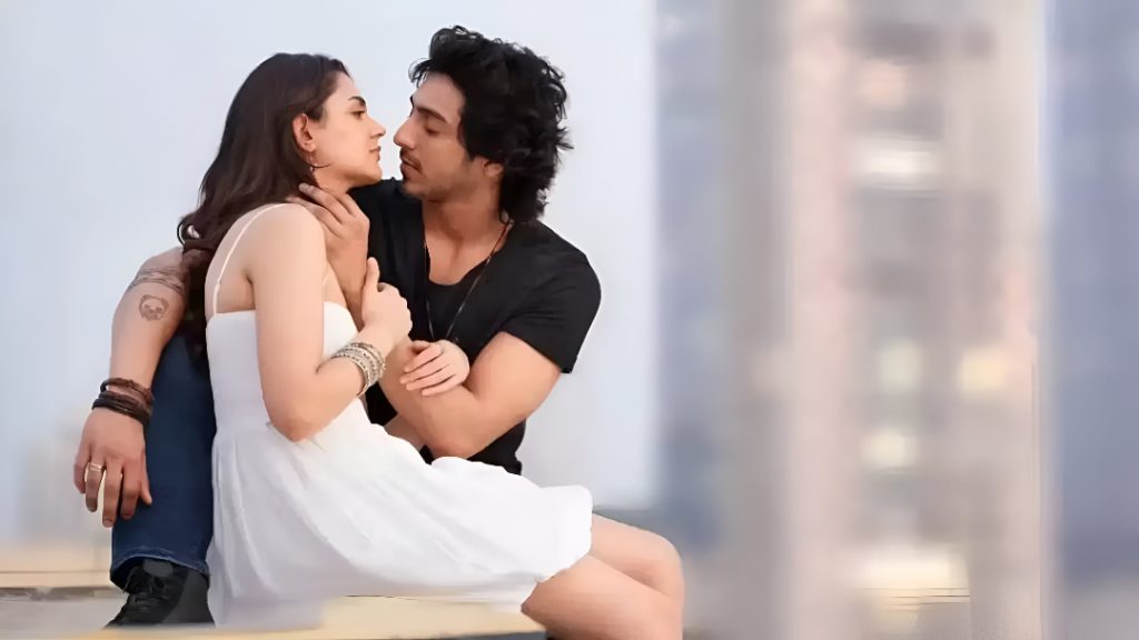 Saiyaara Box Office Collection Day 1: Ahaan Panday’s Debut Breaks Records, Surpasses Ajay Devgn, Aamir Khan, and More