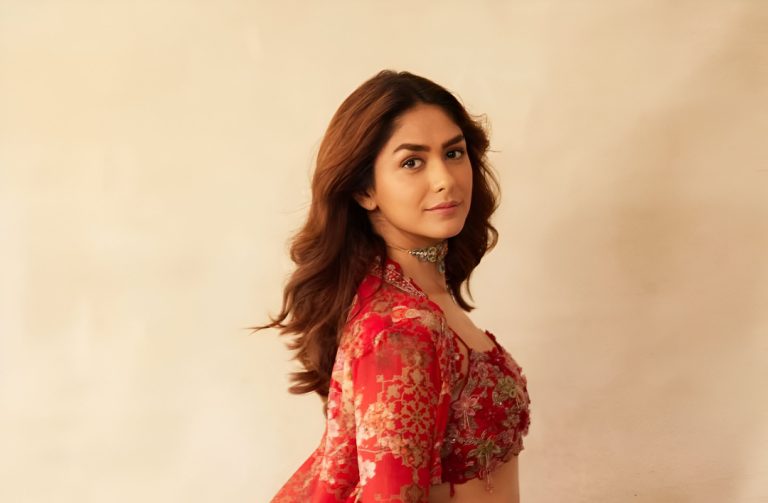 Mrunal Thakur Reveals Juggling Between Shoots of Son of Sardaar 2 and Dacoit: Mornings were for learning Telugu lines, evenings for Punjabi