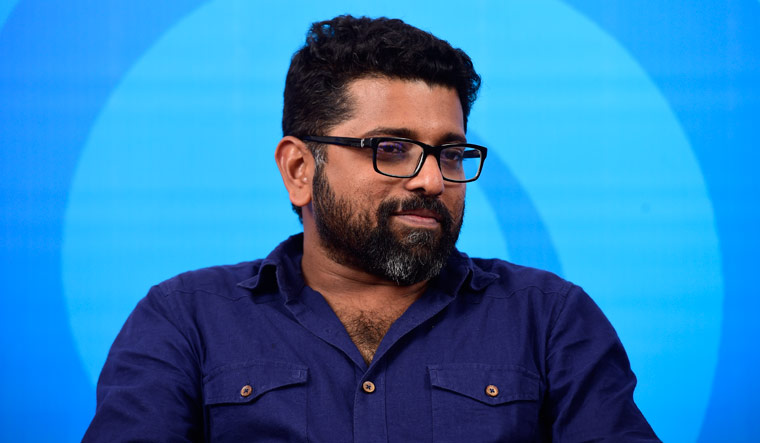 Salman Khan and Mahesh Narayanan to Team Up for 70s-Era Period Action Thriller? Talks in Advanced Stage