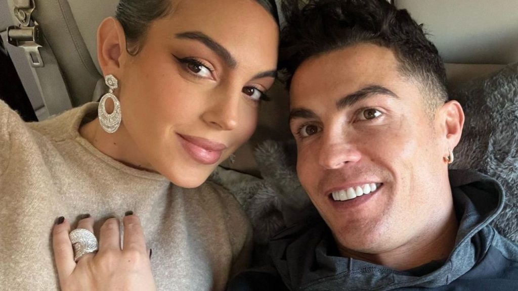The majestic football player Cristiano Ronaldo has finally proposed to his nine-year-long girlfriend, Georgina Rodríguez.