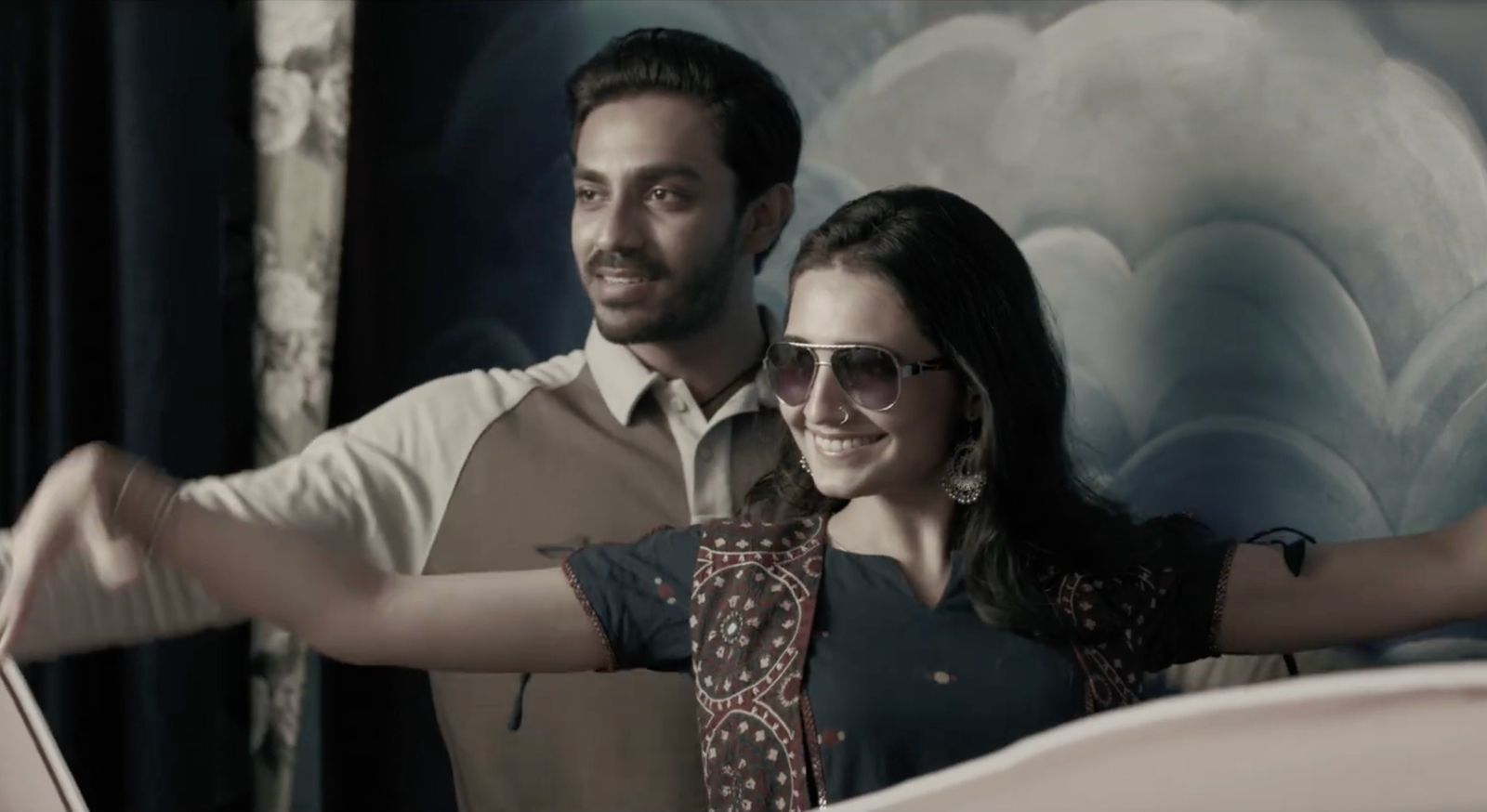 Anurag Kashyap Strikes Yet Again With His Pairing: Aaishvary Thackeray and Vedika Pinto Bring Fresh Chemistry On Screen