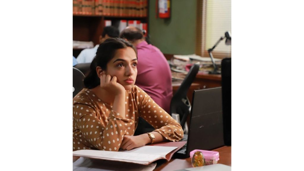 Half CA Season 2 Review: Ahsaas Channa Shines Bright