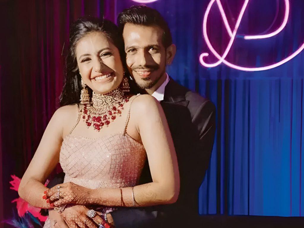 Dhanashree Verma Turns “Gold Digger” Trolls Into Punchlines