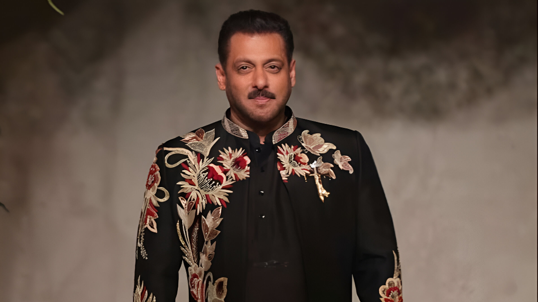 Salman Khan’s Unmatchable Aura Lights Up the Ramp as He Turns Showstopper for Vikram Phadnis’ 35-Year Celebration