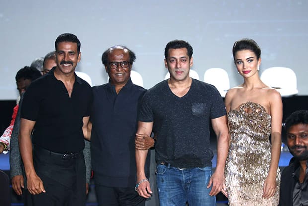 Salman Khan Praises 120 Bahadur Trailer, Wins Hearts Again