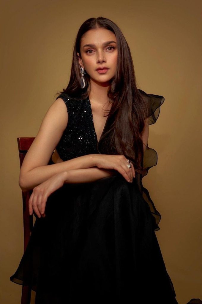 From Alia to Parvathy: Bollywood Stars Making Black Sarees Trendy