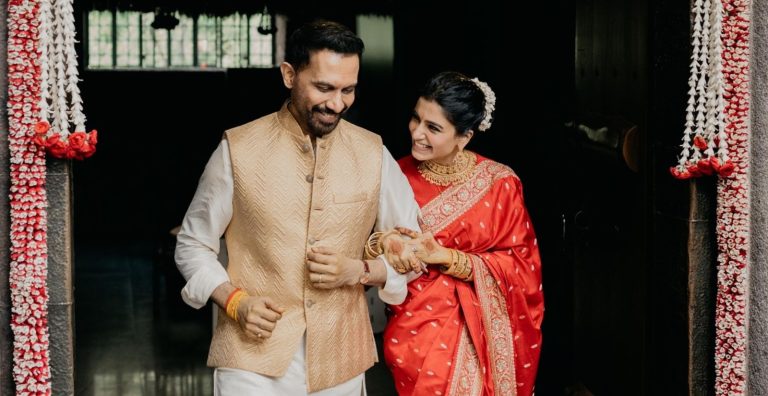 Samantha Ruth Prabhu, Raj Nidimoru Share First Pic As A Married Couple And They’re Nothing Less Than Dreamy